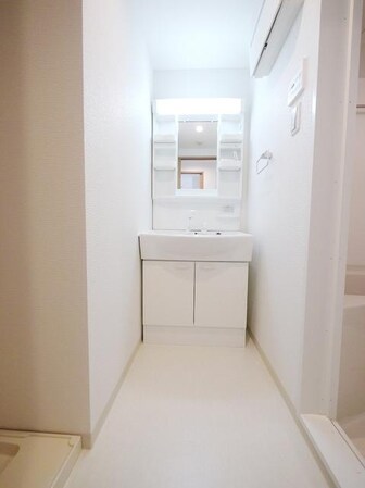 セリーン志村の物件内観写真